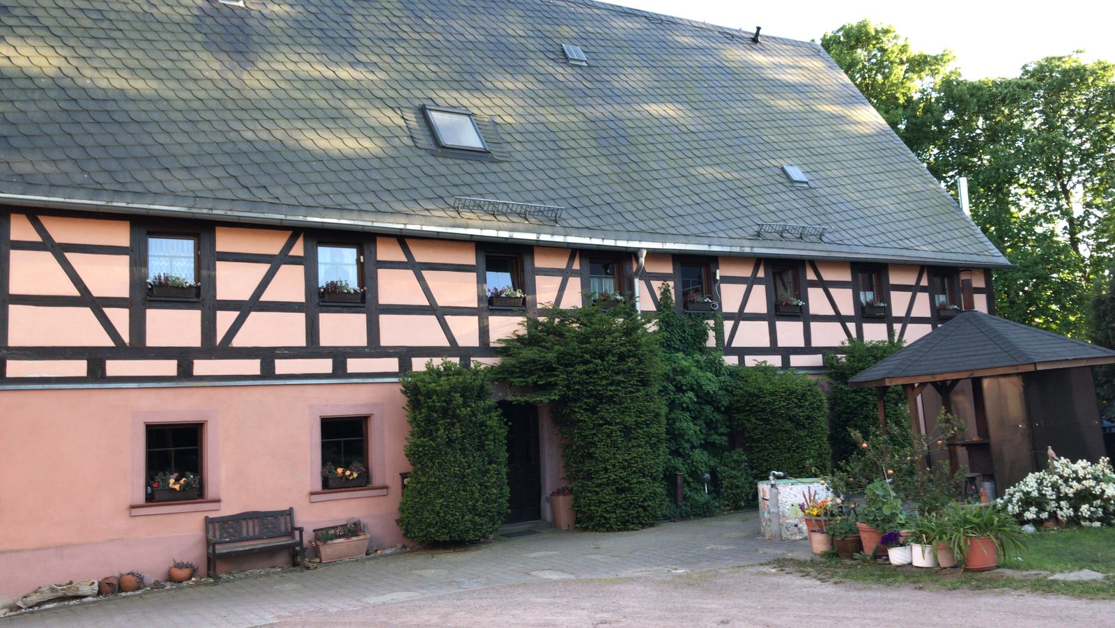 Das Wohnstallhaus des Seidel-Hofs mit Fachwerk